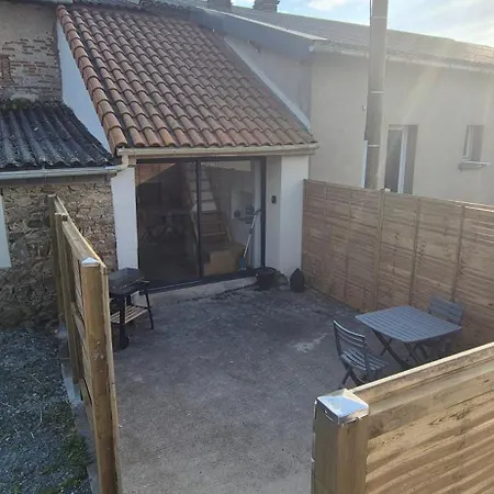 La Maison De Pandora